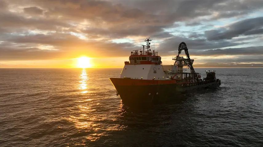 cable laying ship
